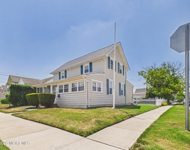 325 15th Avenue - Photo Thumbnail 26