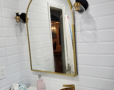 232 Jerome Avenue - Photo Thumbnail 12