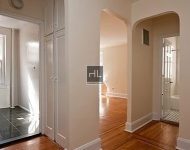 Jane St - Photo Thumbnail 1