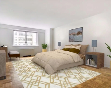 East 71st Street - Photo Thumbnail 1