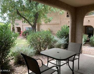 9745 N 95th Street - Photo Thumbnail 9