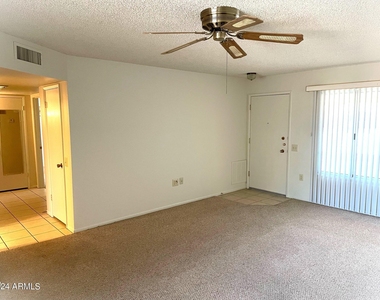 12407 N Cantata Court - Photo Thumbnail 4