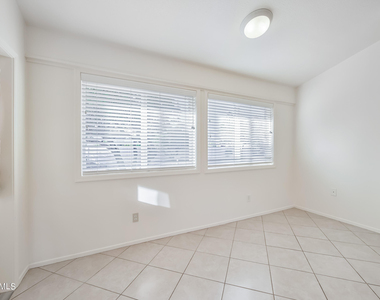 21614 N 139th Drive - Photo Thumbnail 14