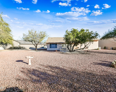 21614 N 139th Drive - Photo Thumbnail 16