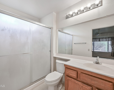 21614 N 139th Drive - Photo Thumbnail 23