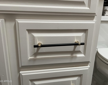 1273 E Maryland Avenue - Photo Thumbnail 44