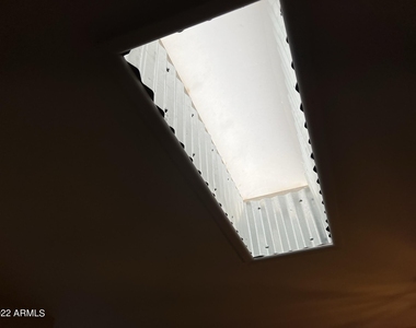 1273 E Maryland Avenue - Photo Thumbnail 13