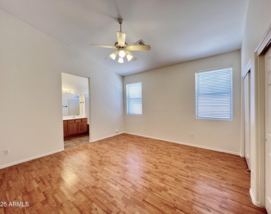 8952 E Crescent Avenue - Photo Thumbnail 8