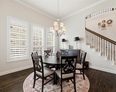 4637 Seabiscuit Street - Photo Thumbnail 6