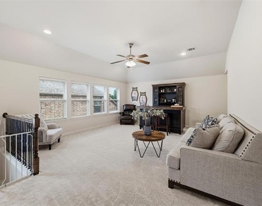 4637 Seabiscuit Street - Photo Thumbnail 23