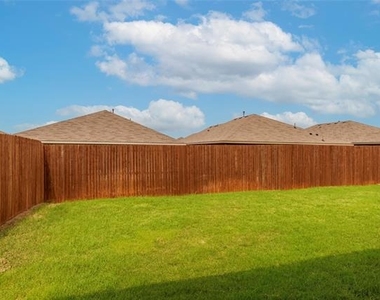 15825 Bronte Lane - Photo Thumbnail 30