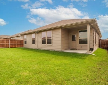 15825 Bronte Lane - Photo Thumbnail 31
