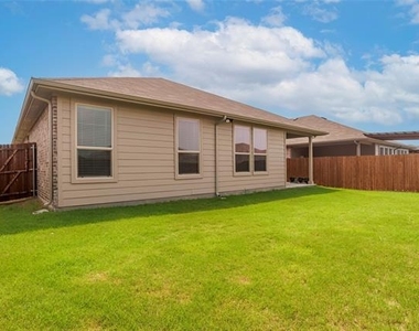 15825 Bronte Lane - Photo Thumbnail 32