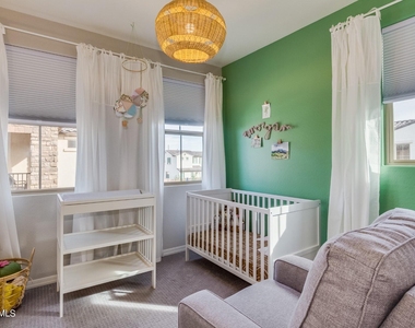 1942 S Sycamore Place - Photo Thumbnail 11