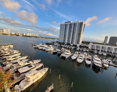 17301 Biscayne Boulevard - Photo Thumbnail 31