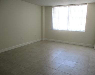 2801 Ne 183rd Street - Photo Thumbnail 7