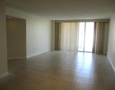 2801 Ne 183rd Street - Photo Thumbnail 5