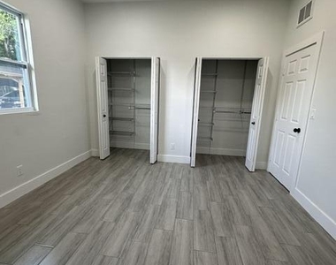 651 Ne 60th Avenue - Photo Thumbnail 8