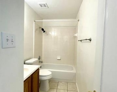 8416 Sonnet Drive - Photo Thumbnail 5