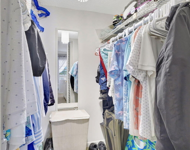 154 Lake Meryl Drive - Photo Thumbnail 8