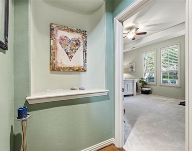 2948 Clearfork Trail - Photo Thumbnail 17