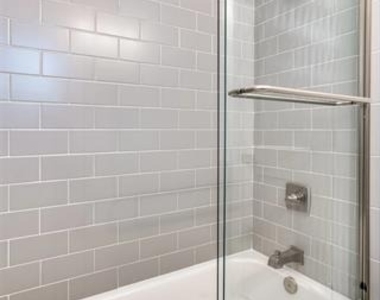 2612 S University Drive - Photo Thumbnail 7