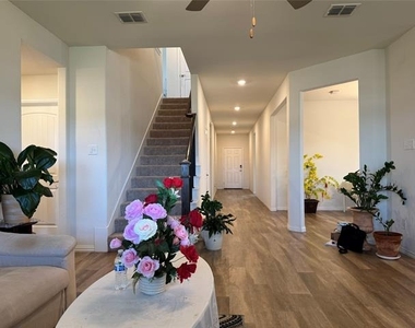 9125 Acre Meadows Lane - Photo Thumbnail 1