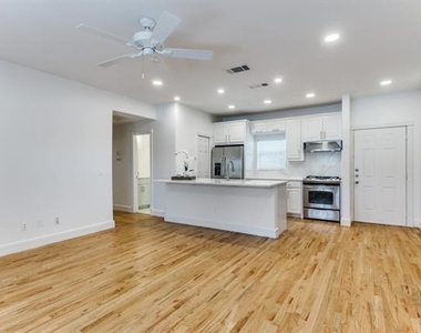 2800 Parmer Avenue - Photo Thumbnail 1