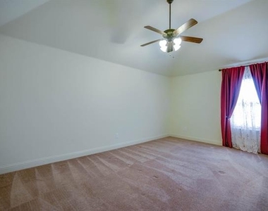 13038 Montfair Boulevard - Photo Thumbnail 20