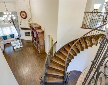 13038 Montfair Boulevard - Photo Thumbnail 16