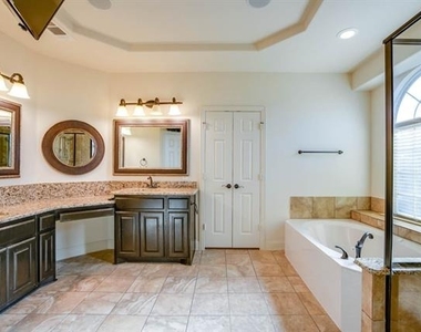 13038 Montfair Boulevard - Photo Thumbnail 15