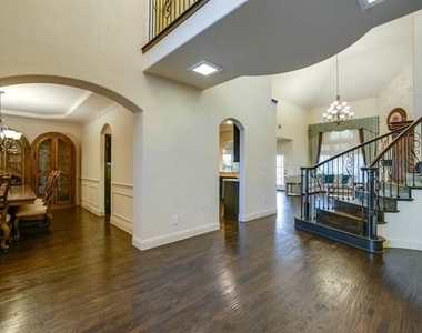 13038 Montfair Boulevard - Photo Thumbnail 3