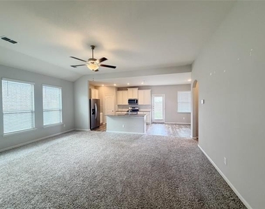 213 Aceves Court - Photo Thumbnail 3