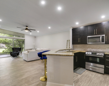 11606 Orange Blossom Lane - Photo Thumbnail 17