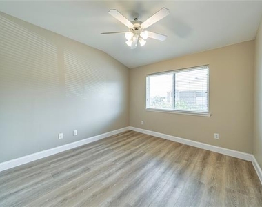 2036 Signal Ridge Place - Photo Thumbnail 17