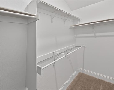2819 Diamondback Drive - Photo Thumbnail 25