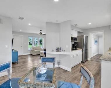 54 Hilo Court - Photo Thumbnail 7