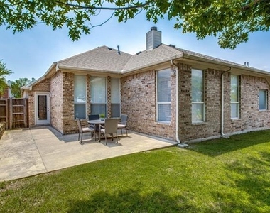 5848 Palomino Drive - Photo Thumbnail 21