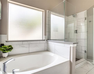 5848 Palomino Drive - Photo Thumbnail 15