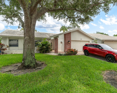 5557 N Cameo Drive N - Photo Thumbnail 27
