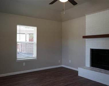 7729 Brandi Place - Photo Thumbnail 5