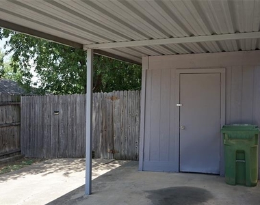 7729 Brandi Place - Photo Thumbnail 16