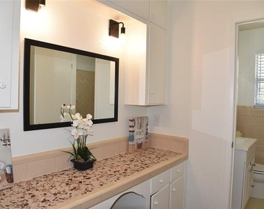1212 Desiree Lane - Photo Thumbnail 16