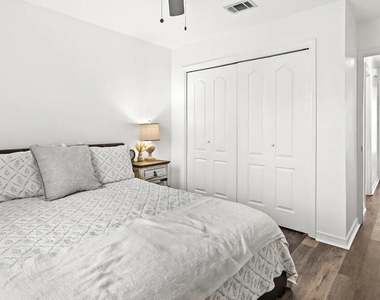 3140 Le Conte Street - Photo Thumbnail 11