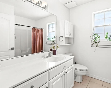 3140 Le Conte Street - Photo Thumbnail 12