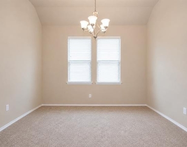 11513 Emory Trail - Photo Thumbnail 5