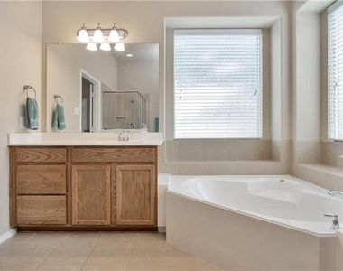 11513 Emory Trail - Photo Thumbnail 12