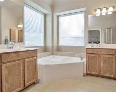 11513 Emory Trail - Photo Thumbnail 13