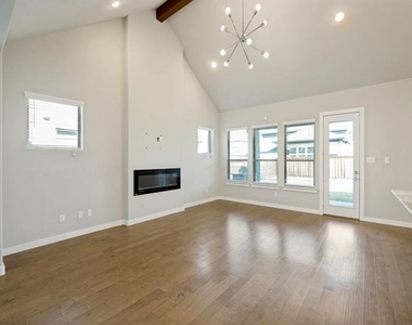 3672 Hollow Pine Drive - Photo Thumbnail 4