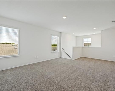 3417 Tomahawk Drive - Photo Thumbnail 13